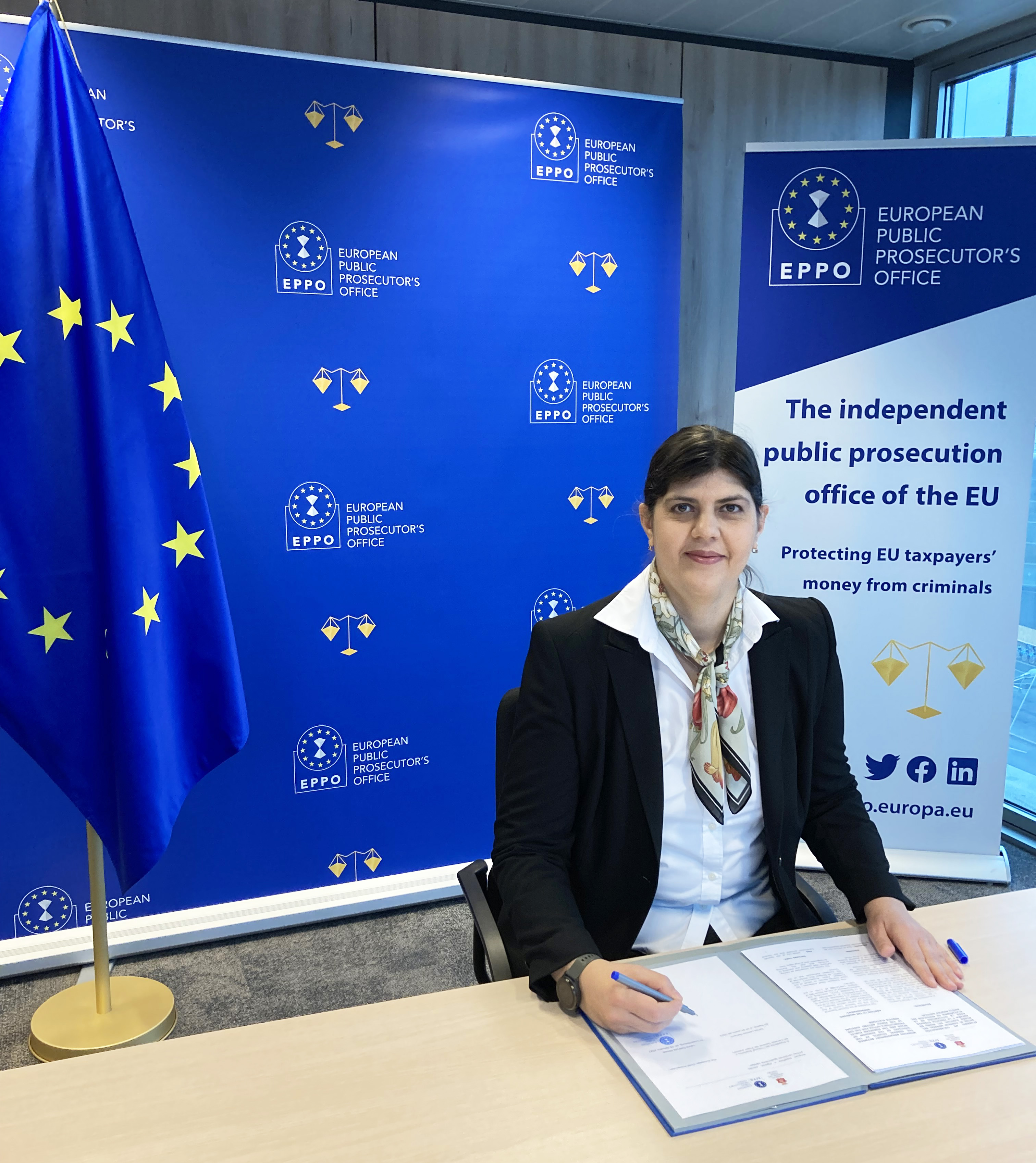 Laura Kövesi, European General Prosecutor, signing working arrangement