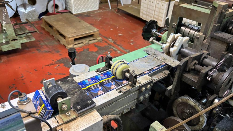 Cigarette factory Palermo PIC